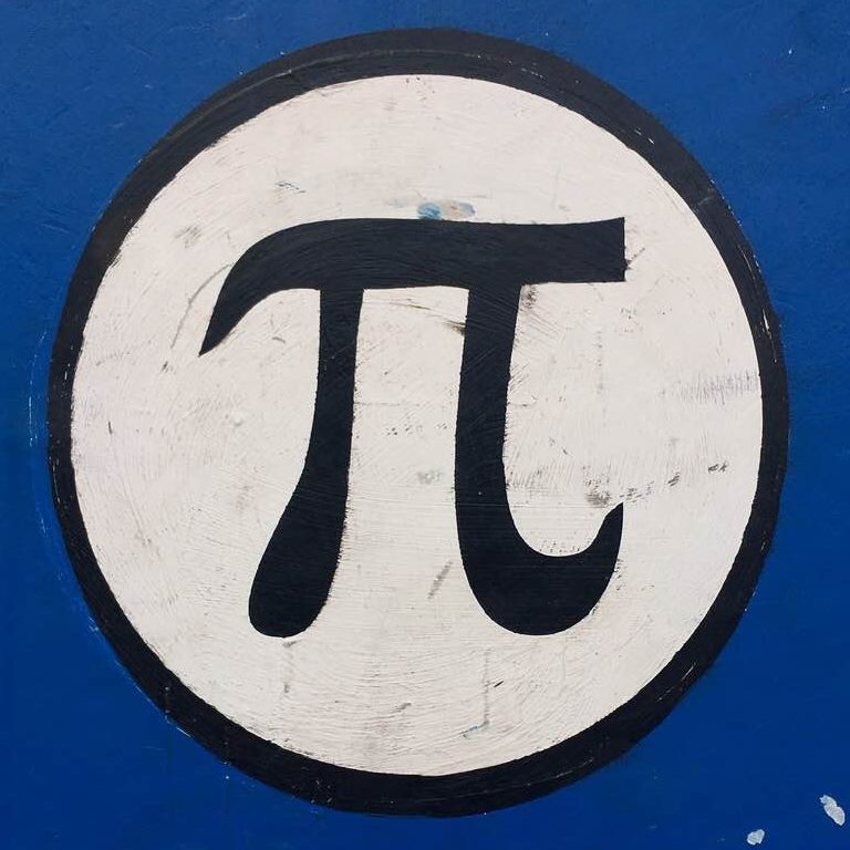 π · Frontón de Salinas de Léniz · lugar de peregrinaje